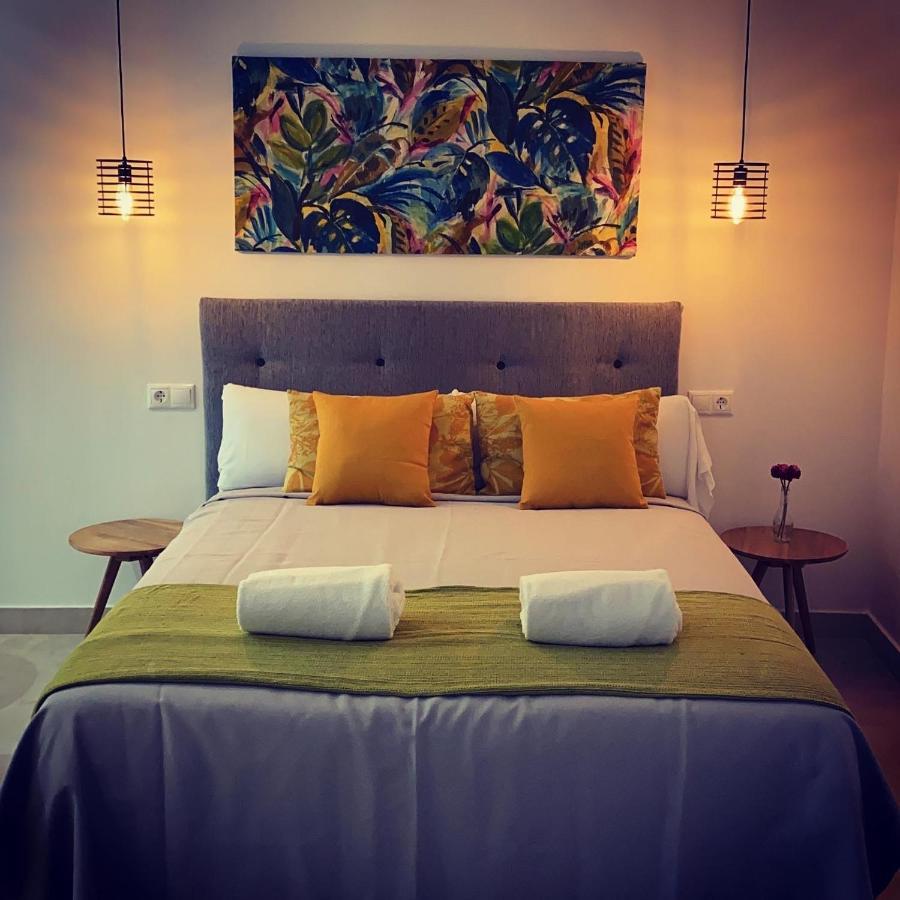 Apartamentos La Estacion M&S アルバセテ エクステリア 写真