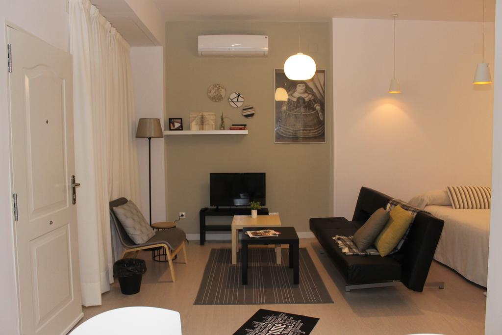 Apartamentos La Estacion M&S アルバセテ 部屋 写真