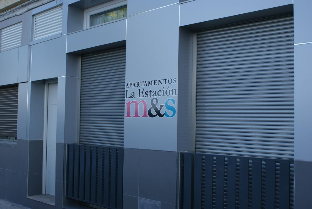 Apartamentos La Estacion M&S アルバセテ エクステリア 写真